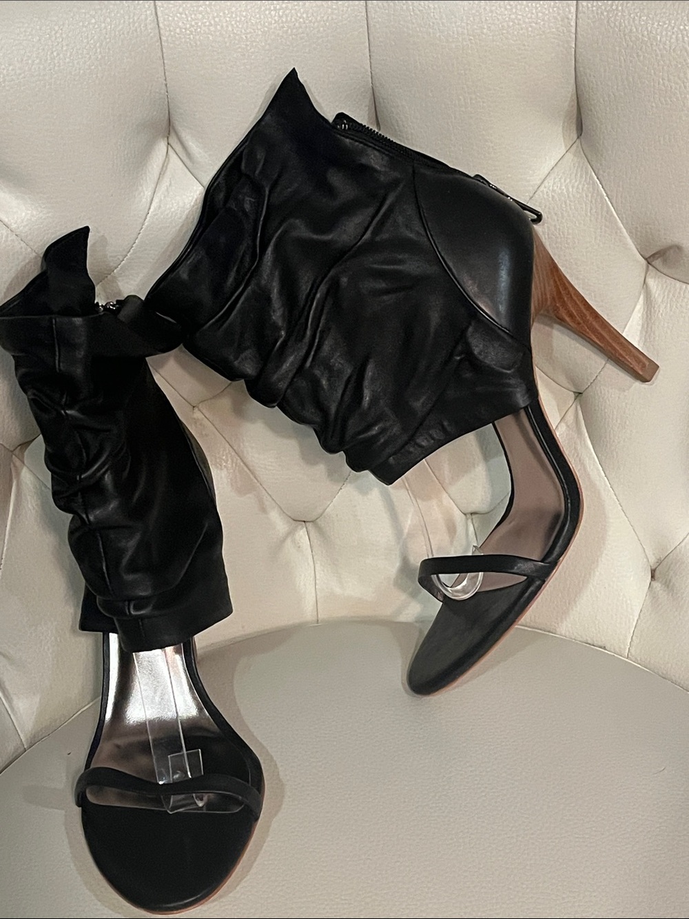 BCBGMaxAzria Black Leather Open-Toe Ruched Ankle Sandals Bootie Size 10 Luxury